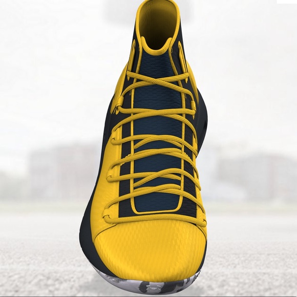 Men’s custom basketball shoes